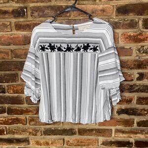 Ann Taylor LOFT Gray White Striped Black Floral Embroidered Blouse Women's XXS